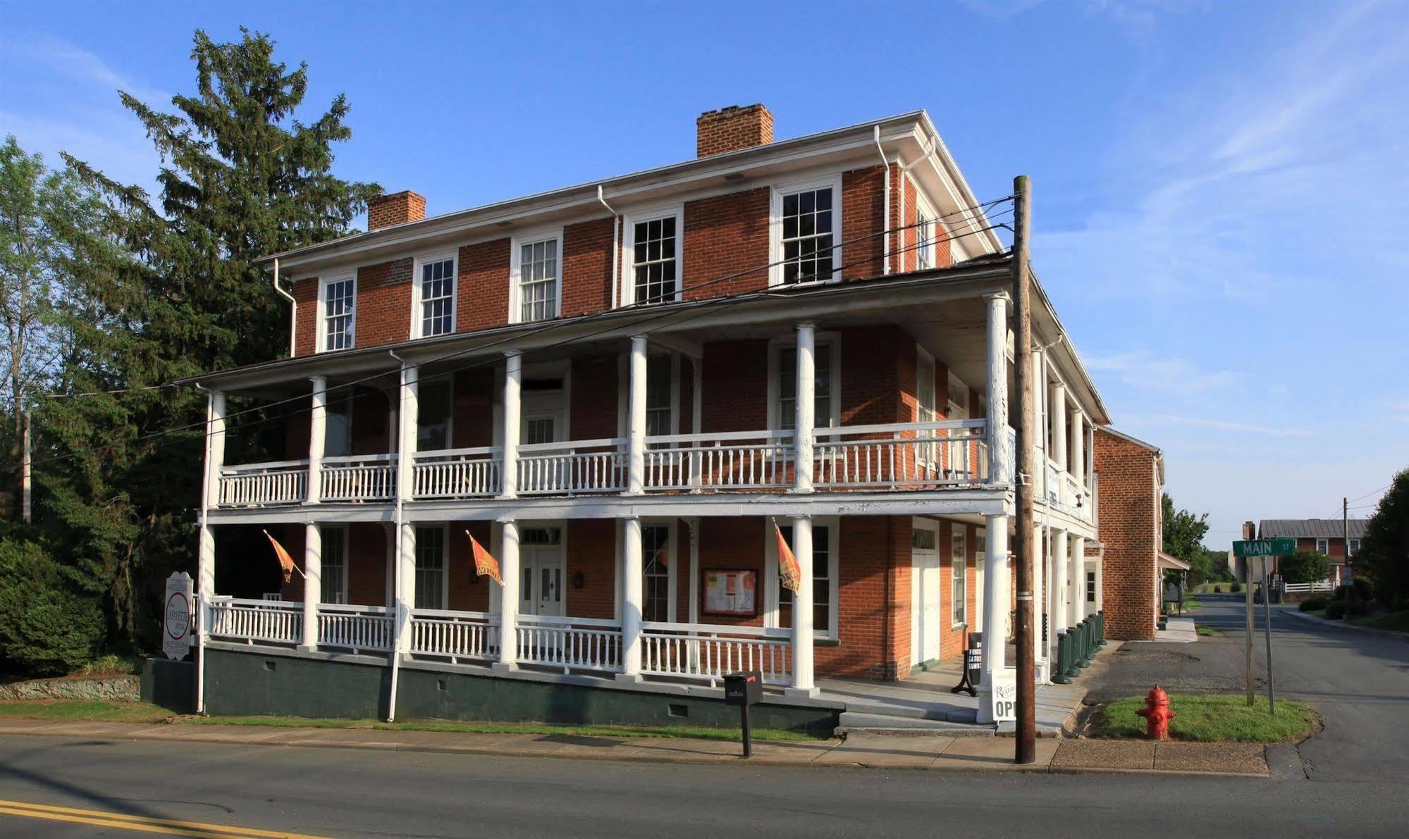 The Lafayette Inn & Restaurant Stanardsville Exteriér fotografie